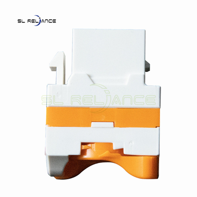 CER ROHS UTP Cat6a Trapezfehlerkoppler drehen kurzes Trapezfehlerverbindungsstück Rj45